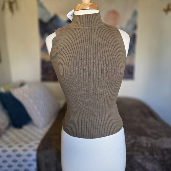 The Drop Karolina Sleeveless High Mock Neck Ribbed Sweater Tank Top Olive Small - Picture 3 of 16